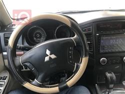 ميتسوبيشي باجيرو